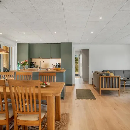 Holiday home Stunning In With Wifi